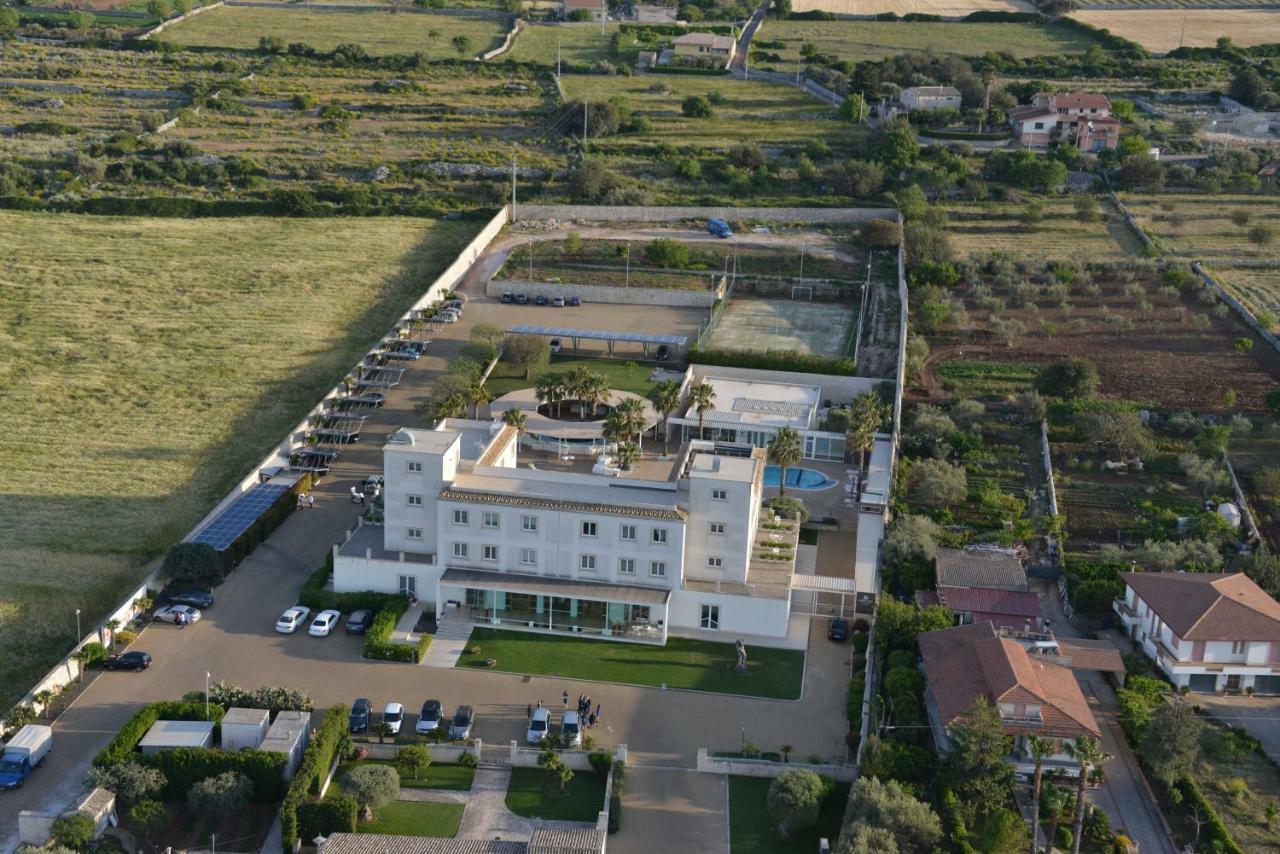 Pietre Nere Resort & Spa モーディカ エクステリア 写真